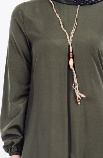 بينجيسو فستان بتصميم مُزين بقلادة 4073-07 لون أخضر كاكي 4073-07