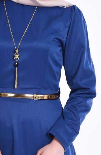 إي أف إي فستان بتصميم حزام للخصر مُزين بقلادة  2201-13 لون كحلي فاتح 2201-13