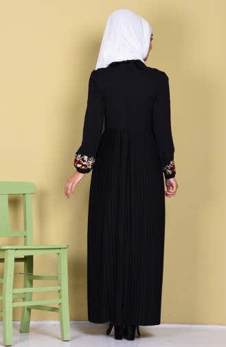 Nakışlı Piliseli Elbise 4029-01 Siyah
