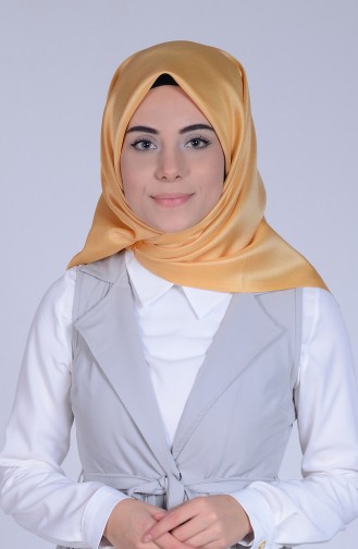 Creme Snap-Fastener Scarf 24