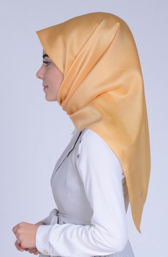 Creme Snap-Fastener Scarf 24