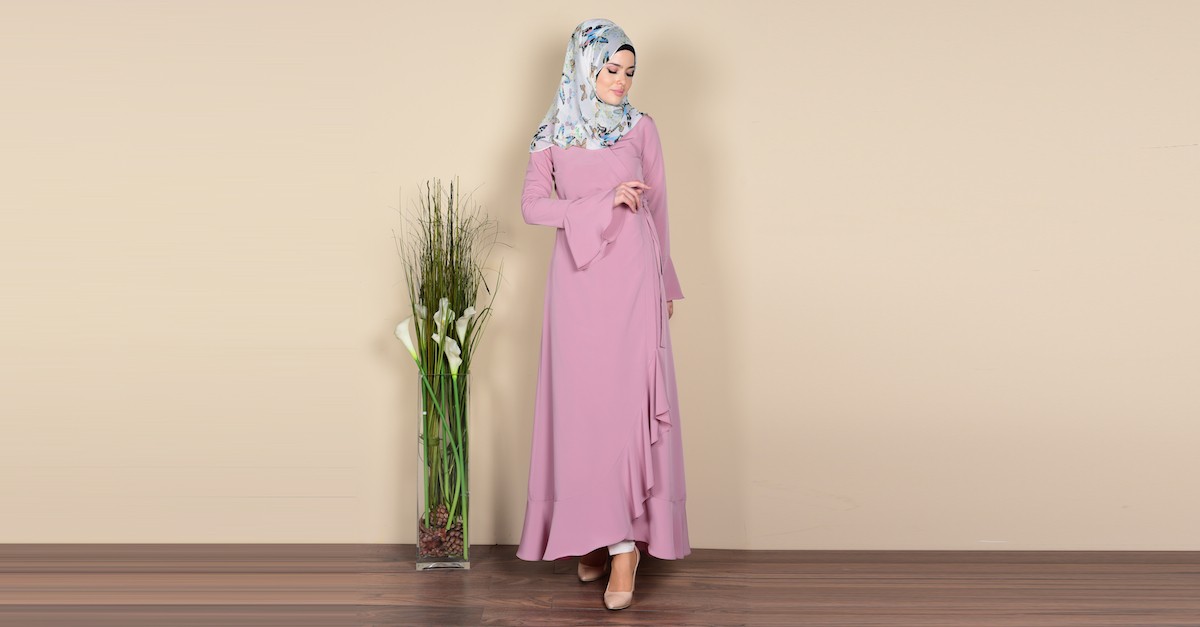 Abaya Rose Pâle Avec Manches Larges Et Bordure Dentelle Crème - Taille Unique - Occasion Très Bon état
