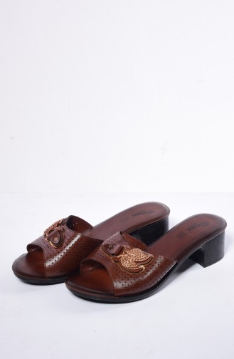 Tobacco Brown Woman home slippers 50097-02
