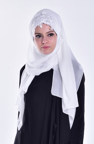 White Shawl 02