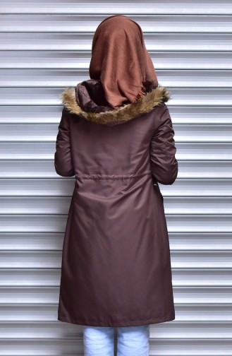 Brown Raincoat 1800-01