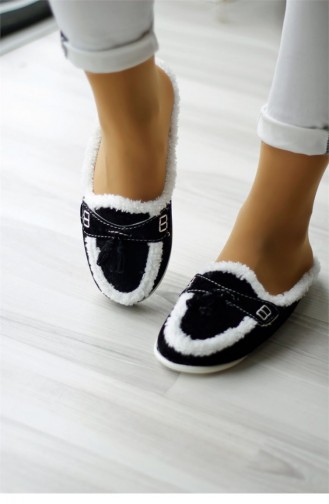 Black Woman home slippers 8KISA0147416