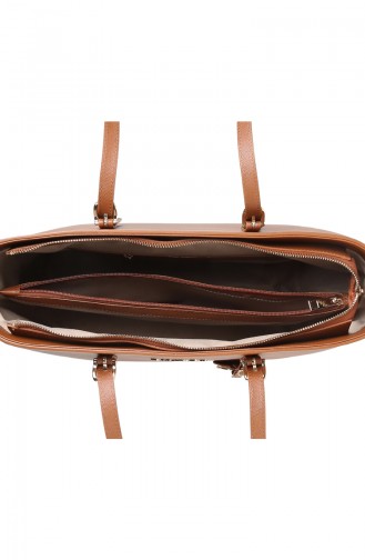 بيفيرلي هيلز بولو كلوب حقيبة بتصميم مميز650BHP0601 لون عسلي 650BHP0601