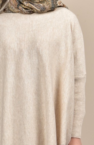 Cream Sweater 0551-01
