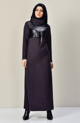 فستان بتصميم ياقة متدلية مزين بسلسال  9211-03