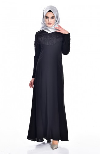 فستان مزين بتفاصيل من الدانتيل والشراشيب  7537-02