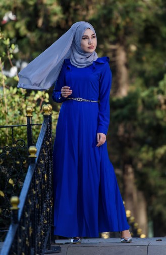 فستان بتصميم سادة وتفاصيل من الكشكش  7546-05