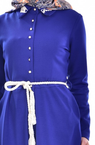 فستان مخمل بتصميم أزرار وحزام للخصر بتفاصيل من الدانتيل  0015-03