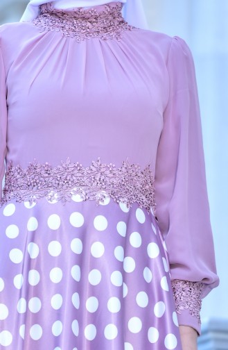 فستان بتصميم منقط و تفاصيل من الدانتيل  4411A-01