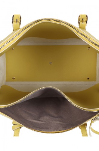 بيفرلي هيلز بولو كلوب حقيبة كتف نسائية 650 BHP0689-01 لون أصفر 650BHP0689