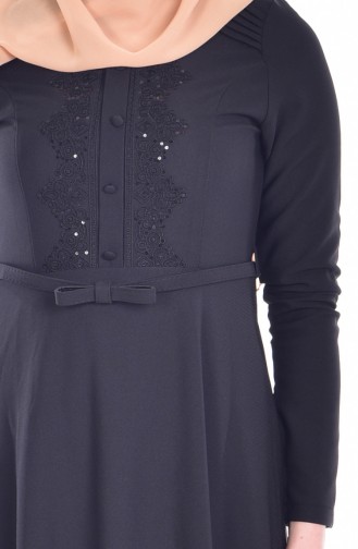 İşlemeli Kemerli Elbise 1003-04 Siyah