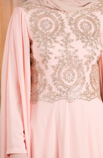 فستان شيفون يتميز بتفاصيل من الدانتيل  7204-01