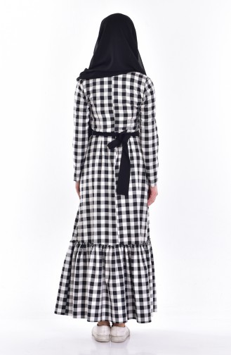 Kariertes Kleid mit Gürtel 3010-02 Schwarz Weiß 3010-02