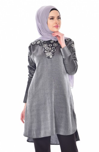 Gray Tuniek 2021-06