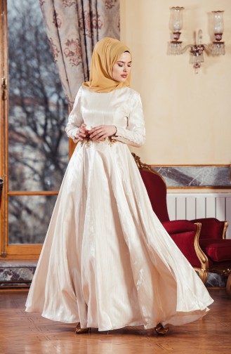 Robe de Soirée a Dentelle Col Officier 701241-02 Creme 701241-02