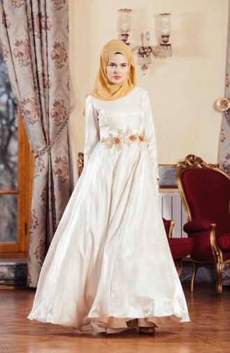 Robe de Soirée a Dentelle Col Officier 701241-02 Creme 701241-02