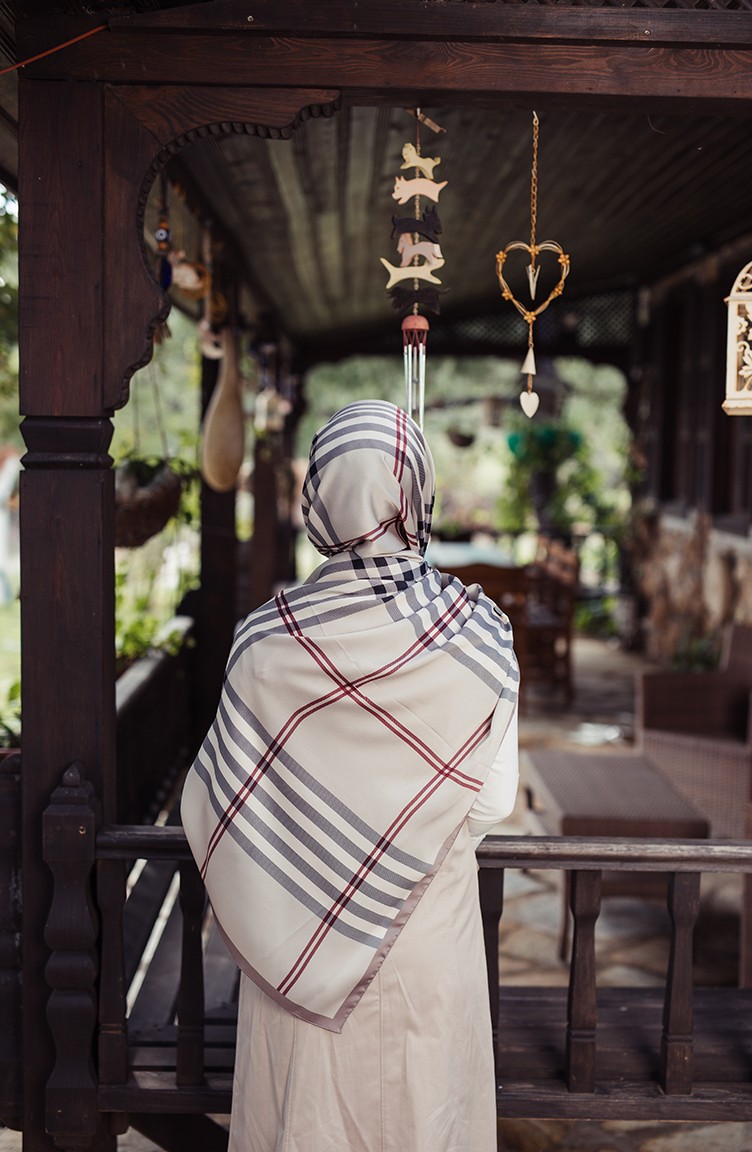 Beige Shawl 90456 06 Sefamerve