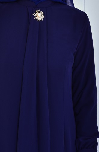 Robe de Soirée avec Broche Col Officier 8565-01 Bleu Marine 8565-01