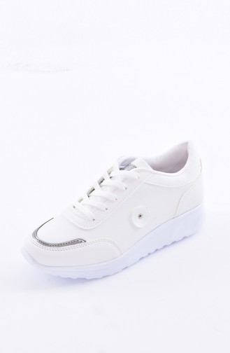 حذاء رياضي نسائي 0755-05 لون أبيض وبلاتين 0755-05