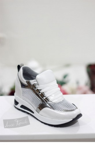 White Sneakers 8YAZA0262118