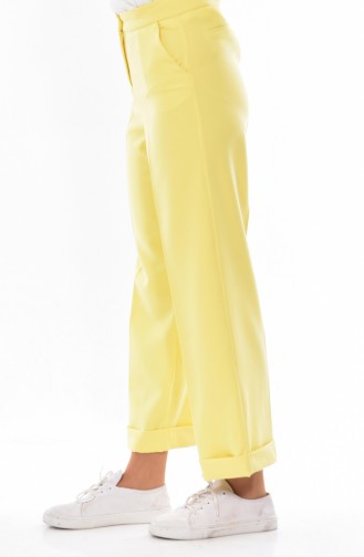 Yellow Pants 31233-06