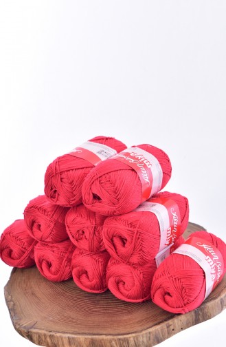 Red Knitting Yarn 0336-0019