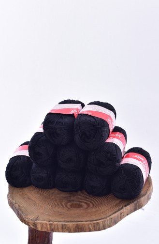 Black Knitting Yarn 0336-9999