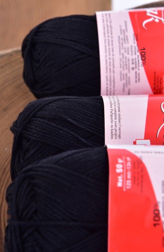 Black Knitting Yarn 0336-9999