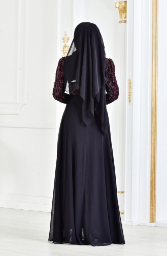 فستان سهرة يتميز بتفاصيل من الؤلؤ 3131-01 لون خمري 3131-01