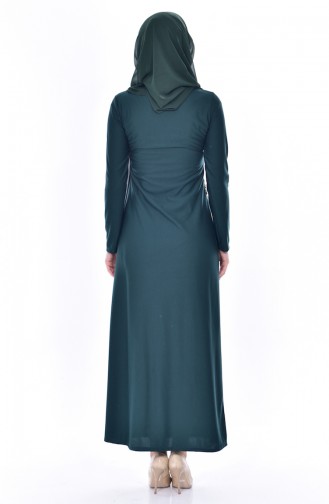 فستان يتميز بتفاصيل من الدانتيل 4455-06 لون اخضر زُمردي 4455-06