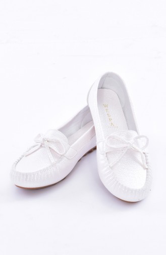 White Woman Flat Shoe 50256-03