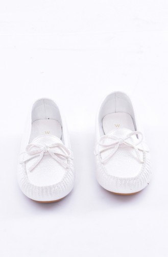 White Woman Flat Shoe 50256-03