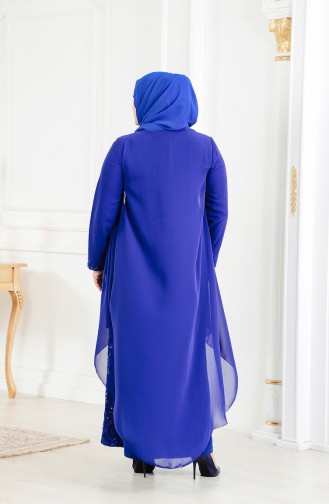 فستان يتميز بتفاصيل من الترتر بمقاسات كبيرة 6136-05 لون ازرق 6136-05
