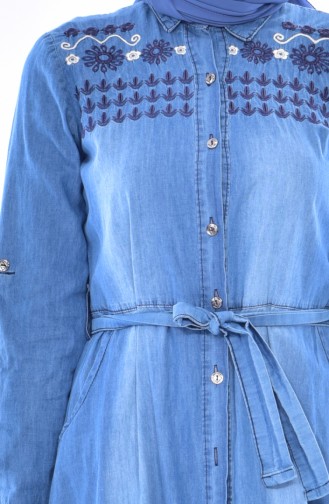 فستان جينز بتفاصيل مطرزة وحزام للخصر 3622A-01 لون جينز ازرق 3622A-01