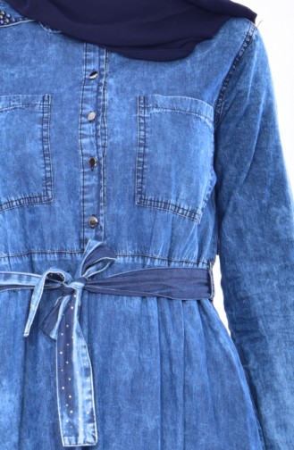 فستان جينز مزين بتفاصيل من الؤلؤ وحزام للخصر  4001-01