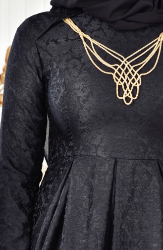 Asymmetrische Abendkleid mit Halskette 0511-01 Schwarz 0511-01