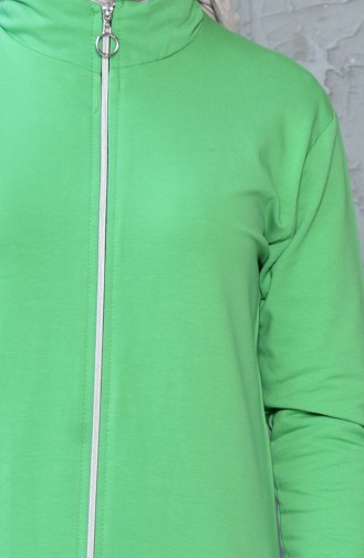 Zippered Sport Cape 18080-10 Pistachio Green 18080-10