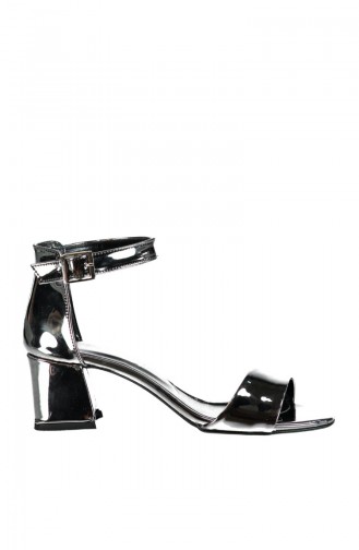 Damen Schuhe mit klassischem Absatz A608-18-07 Schwarz Lackleder 608-18-07