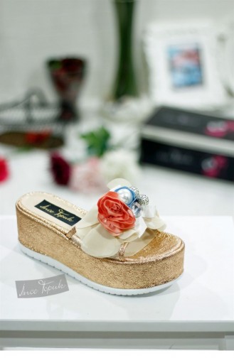 Claquettes Perlées  8Yaza0376557 8YAZA0376557