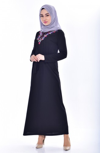 Kleid mit Stickerei 3852-05 Schwarz 3852-05