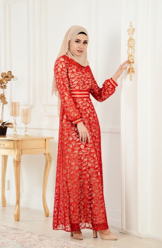 فستان سهرة يتميز بتفاصيل من الدانتيل 2350-01 لون احمر 2350-01