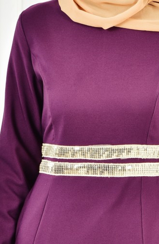 فستان يتميز بتفاصيل من الترتر 81540-06 لون ارجواني 81540-06