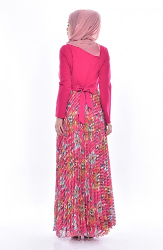 Faltiges Kleid mit Gürtel 3318-02 Fuchsia 3318-02