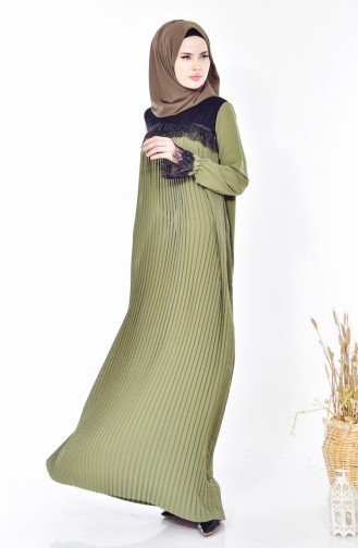 فستان بتصميم طيات مُزين بالدانتيل 28328-05 لون اخضر كاكي 28328-05