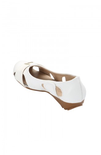 White Women`s Flats 5300-01