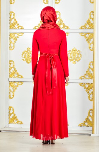فستان سهرة يتميز تفاصيل من الؤلؤ 1002-04 لون احمر 1002-04